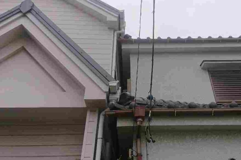 【家の傾き修正事例】岡山県倉敷市 傾きによる屋根の接触解消工事